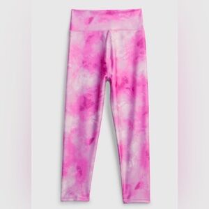 GapFit Kids Recycled Crossover Capri Leggings - Size S (6/7)